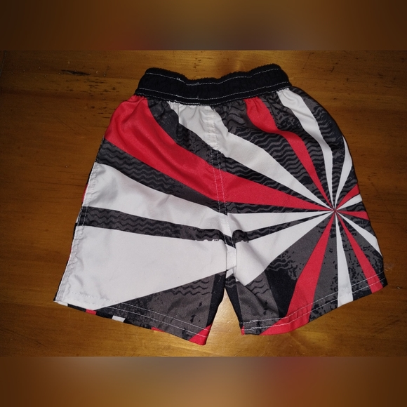 ✴️Boys 6-18 Months Lines Swim Trunks Bundle with Mickey Mouse & Dinosaurs - Picture 4 of 7